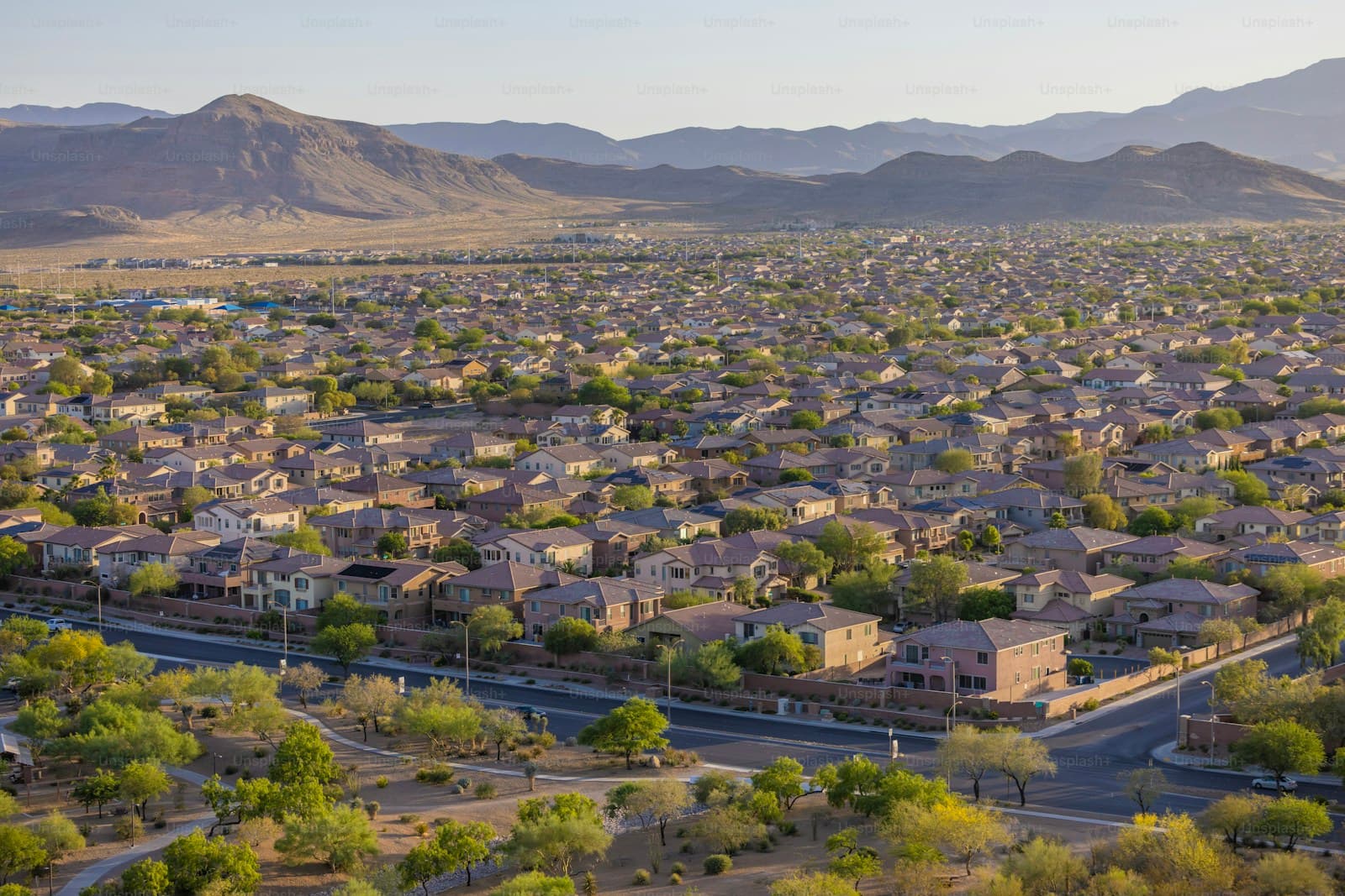 Gilbert, Arizona cityscape and street view